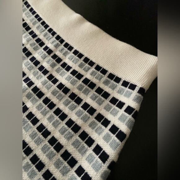 ARITZIA BABATON White/Gray/Black Checkered Knit Mini Skirt sz XS (NWOT) - Picture 5 of 12